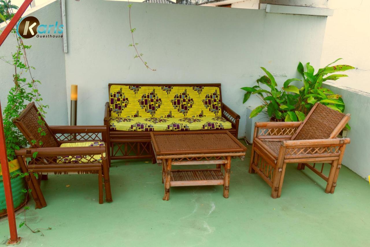 Karls Guesthouse コトヌー エクステリア 写真