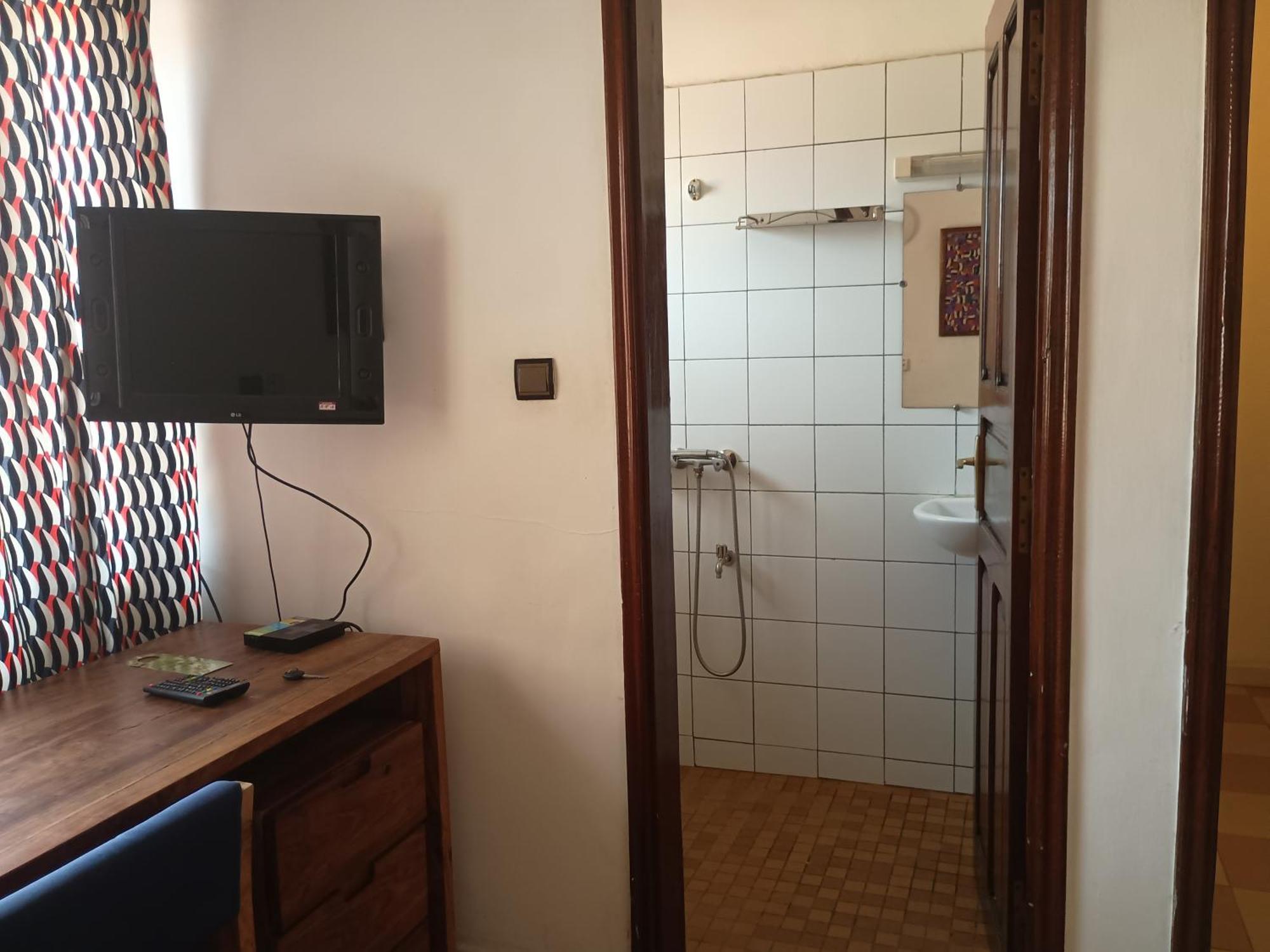 Karls Guesthouse コトヌー エクステリア 写真